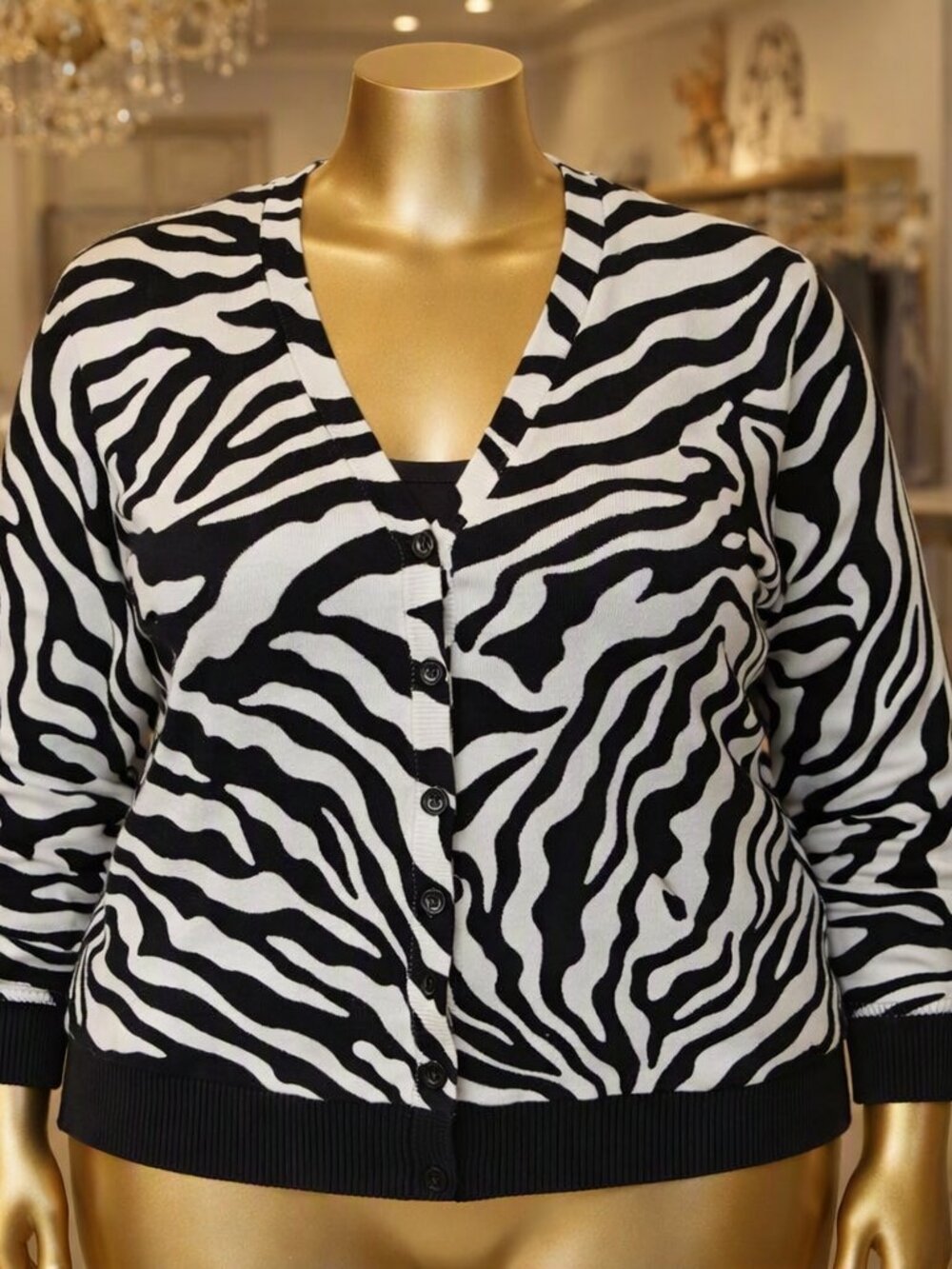 🖤 Lane Bryant Zebra Print V Neck Button Cardigan (Size 2XL, Gently Used)